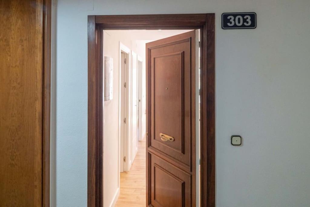 Lindo Apartamento Junto Al Mar Ronda Iv, Rocio Фуeнхирола Екстериор снимка