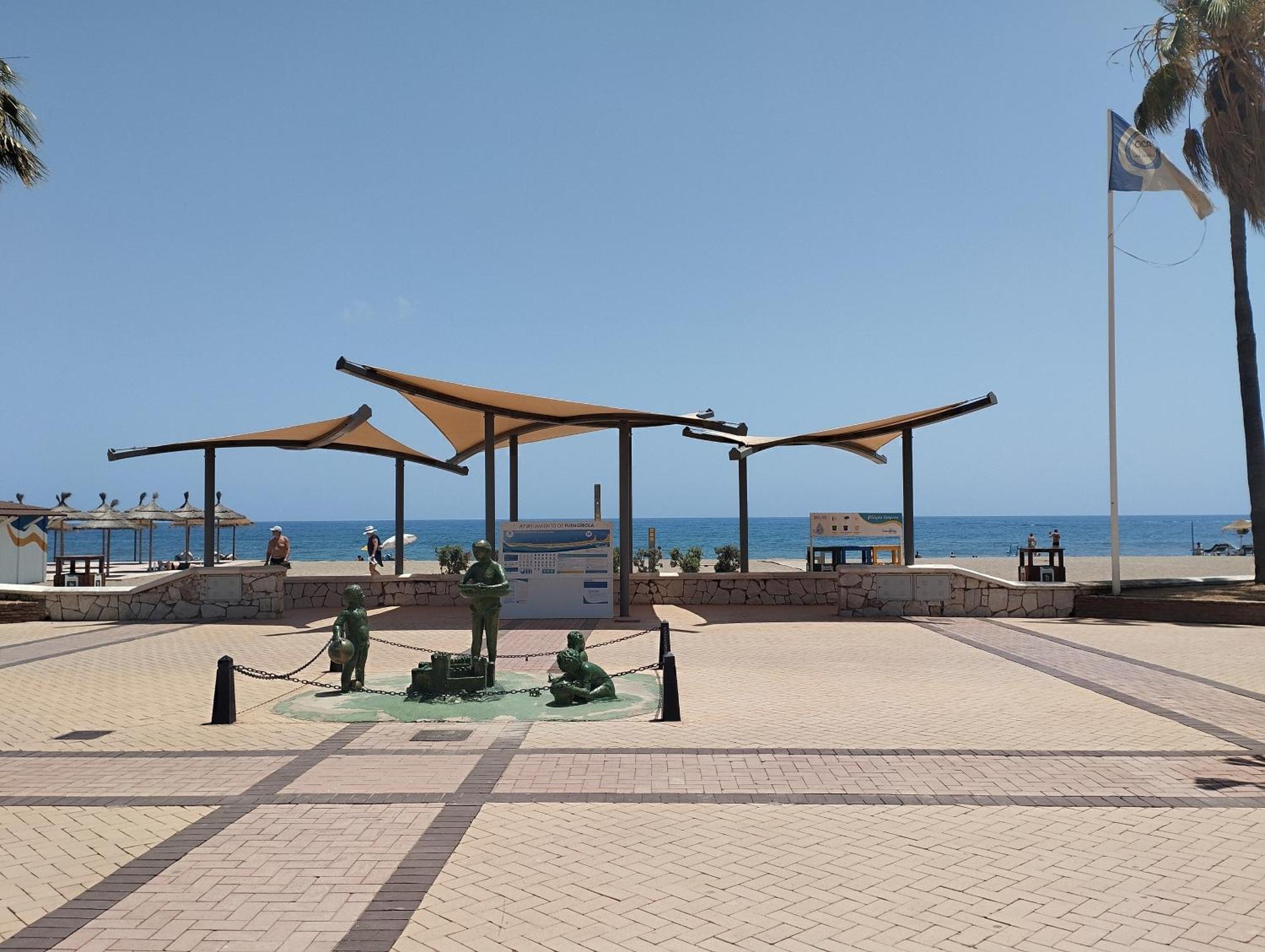 Lindo Apartamento Junto Al Mar Ronda Iv, Rocio Фуeнхирола Екстериор снимка